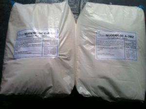 Polymer Cation Trung Quốc NUOERFLOC C8050, 25kg/bao